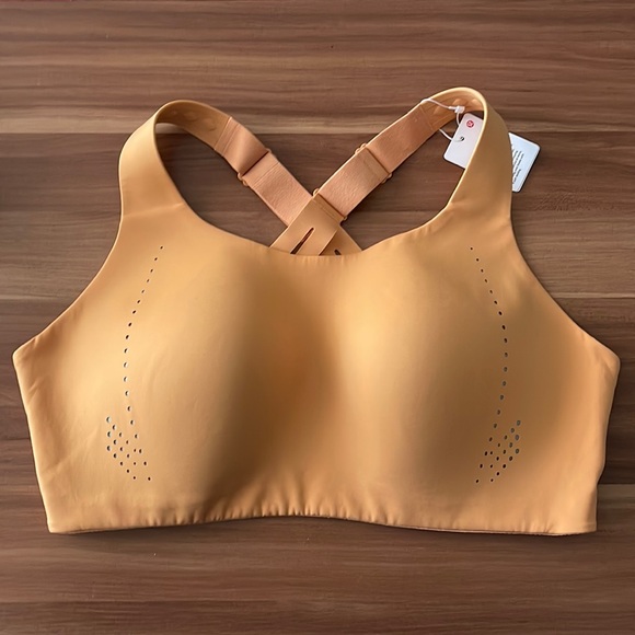 NWT Lululemon AirSupport Bra 38DD